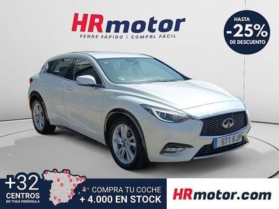 Usado Infiniti Q30 Premium 109 CV (80 kW) 2018 Blanco Utilitario