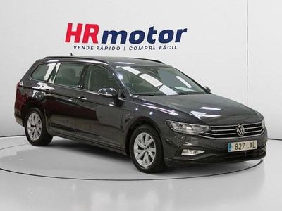 Usado VW Passat Business 122 CV (89 kW) 2022 Gris Familiar