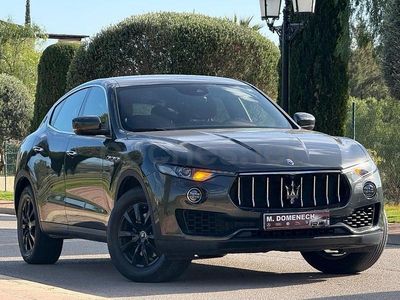 Usado Maserati Levante 275 CV (202 kW) 2017 Gris / plata SUV