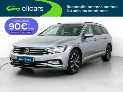 Usado VW Passat Executive 122 CV (89 kW) 2023 Gris / plata Familiar