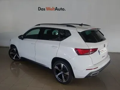 Usado Seat Ateca FR 150 CV (110 kW) 2025 Blanco SUV