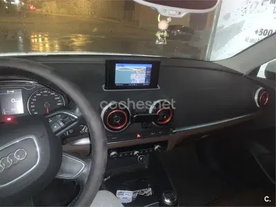 Usado Audi A3 Attraction 150 CV (110 kW) 2013 Blanco Berlina
