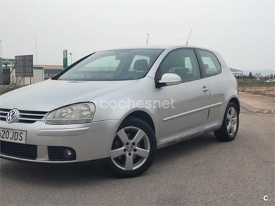VW Golf V