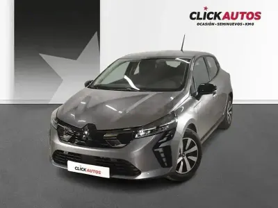 Usado Mitsubishi Colt Motion 90 CV (66 kW) 2025 Gris / plata Utilitario
