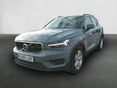 Usado Volvo XC40 Momentum 150 CV (110 kW) 2019 Gris / plata SUV