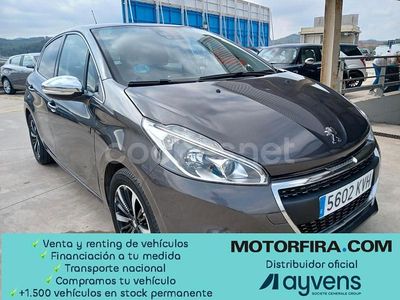 Gris / plata Usado 2019 Peugeot 208 Utilitario | 7900 € (Buen precio)