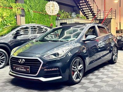 Gris / plata Usado 2015 Hyundai i30 Turbo Berlina | 14.990 € (Un poco caro)
