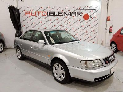 Usado Audi S6 290 CV (213 kW) 1995 Gris / plata Berlina