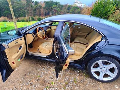 Usado Mercedes CLS320 224 CV (164 kW) 2006 Azul Berlina