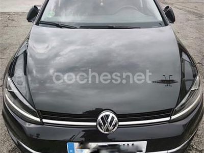 Usado VW Golf Sportsvan Advance 125 CV (91 kW) 2017 Negro Monovolumen