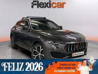 Gris Usado 2018 Maserati Levante SUV | 36.490 € (Buen precio)