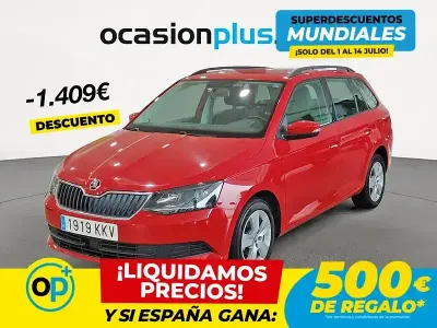 Usado Skoda Fabia Ambition 95 CV (69 kW) 2018 Rojo Utilitario
