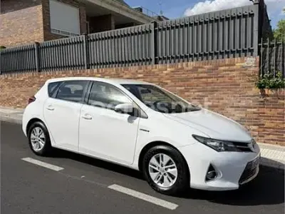 Usado Toyota Auris Hybrid