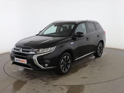 Negro Usado 2017 Mitsubishi Outlander P-HEV SUV | 17.399 € (Precio justo)