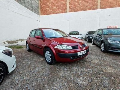 Usado Renault Mégane II Privilege 114 CV (83 kW) 2004 Burdeos Utilitario