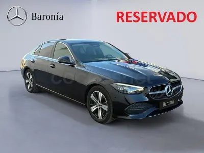 Usado Mercedes C220 200 CV (147 kW) 2023 Negro Berlina