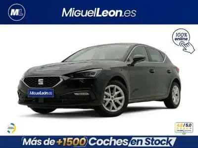 Usado Seat Leon Style 116 CV (85 kW) 2025 Negro Familiar