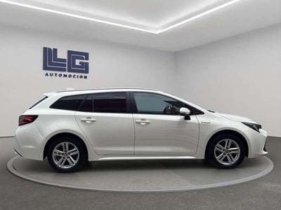 Blanco Usado 2022 Toyota Corolla Active Familiar | 18.490 € (Precio justo)