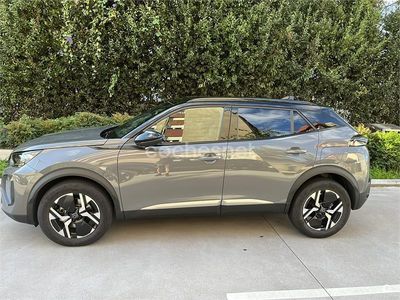 Usado Peugeot 2008 GT 145 CV (106 kW) 2025 Gris / plata SUV