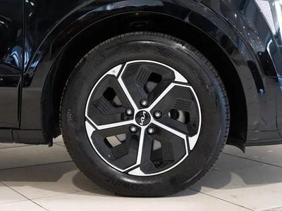 Begagnad Kia Niro 141 HK (103 kW) 2023 Otro SUV