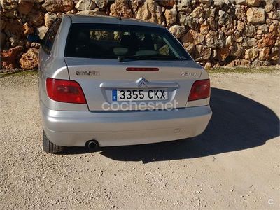 Usado Citroën Xsara Exclusive 110 CV (80 kW) 2003 Gris / plata Berlina
