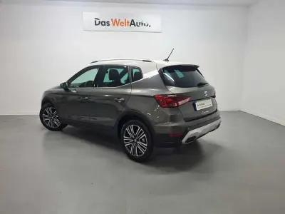 Usado Seat Arona Xperience 116 CV (85 kW) 2025 Gris SUV