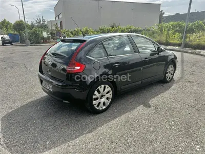 Usado Citroën C4 VTR Sport 110 CV (80 kW) 2006 Negro Berlina