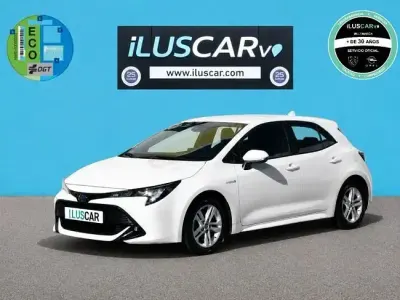 Usado Toyota Corolla Active 125 CV (91 kW) 2020 Blanco Berlina