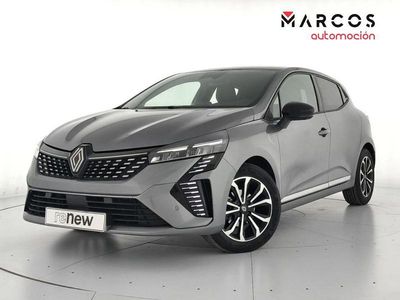 Usado Renault Clio V Techno 100 CV (73 kW) 2025 Gris Berlina