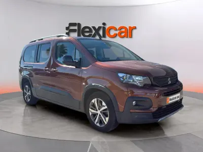 Usado Peugeot Rifter GT-line 131 CV (96 kW) 2019 Naranja Monovolumen
