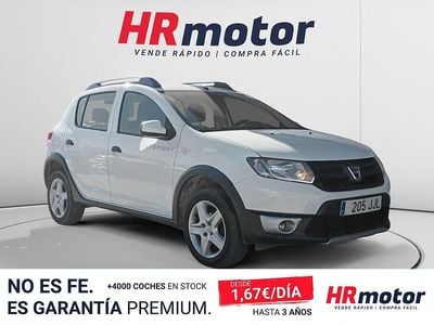 Usado Dacia Sandero Stepway 90 CV (66 kW) 2015 Blanco Berlina