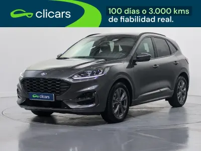 Begagnad Ford Kuga ST-Line X 120 HK (88 kW) 2023 Grå SUV