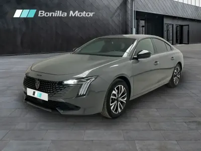 Usado Peugeot 508 Allure 130 CV (95 kW) 2024 Gris Berlina