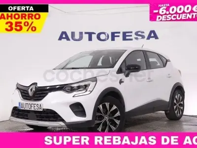Usado Renault Captur Equilibre 100 CV (73 kW) 2022 Blanco SUV
