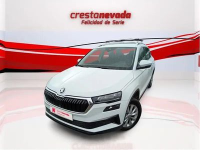 Usado Skoda Karoq Ambition 150 CV (110 kW) 2022 Blanco SUV