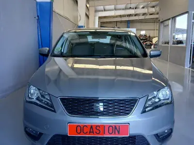 Usado Seat Toledo Reference 105 CV (77 kW) 2014 Marrón Utilitario