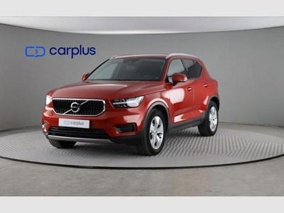Usado Volvo XC40 Momentum 163 CV (119 kW) 2020 Rojo SUV