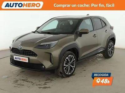 Usado Toyota Yaris Hybrid Style 116 CV (85 kW) 2021 Verde