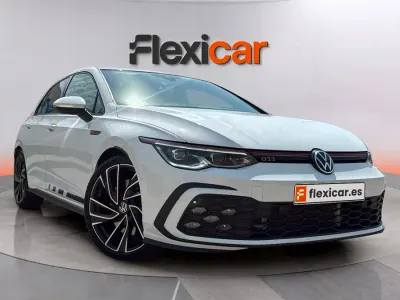Usado VW Golf VII GTI 245 CV (180 kW) 2021 Blanco Utilitario