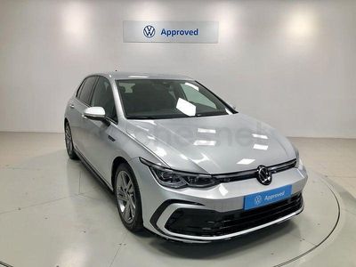 Usado VW Golf VIII R-line 150 CV (110 kW) 2021 Gris / plata Berlina