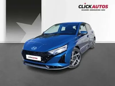 Usado Hyundai i20 101 CV (74 kW) 2025 Azul Utilitario
