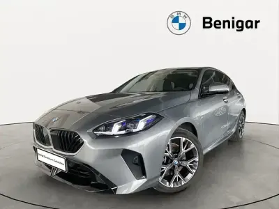 Begagnad BMW 120 Comfort Edition 190 HK (139 kW) 2025 Grå Halvkombi