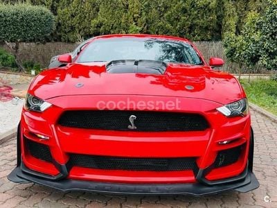 Usado Ford Mustang Fastback 314 CV (230 kW) 2019 Rojo Coupe