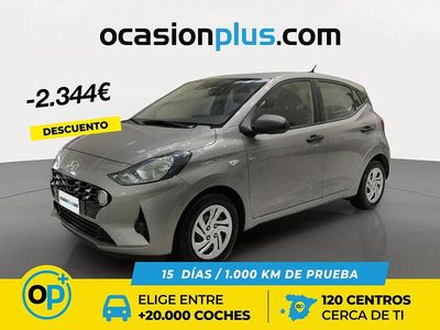 Usado Hyundai i10 67 CV (49 kW) 2022 Gris Utilitario