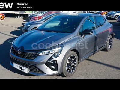 Gris / plata Usado 2023 Renault Clio V Techno Berlina | 18.500 € (Caro)