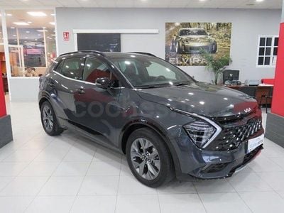 Usado Kia Sportage GT-Line 230 CV (169 kW) 2022 Gris / plata SUV