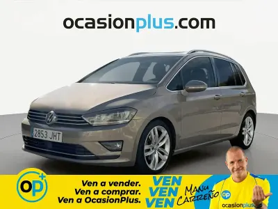 Usado VW Golf Sportsvan Sport 150 CV (110 kW) 2015 Amarillo Monovolumen