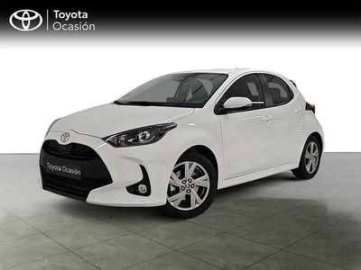 Usado Toyota Yaris Active 116 CV (85 kW) 2024 Blanco Utilitario