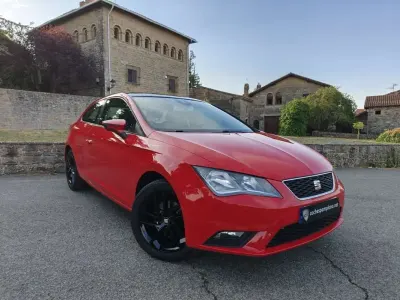 Usado Seat Leon SC Style 105 CV (77 kW) 2013 Rojo Utilitario