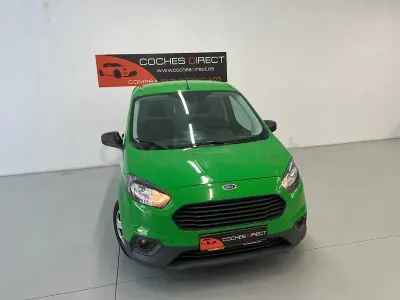 Usado Ford Tourneo Connect Titanium 100 CV (73 kW) 2019 Verde Monovolumen